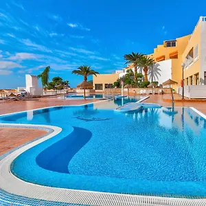 las-brisas-237.tenerifehoteles.net/